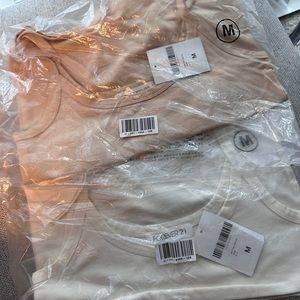 Forever21 knit top tank M ivory/nude color